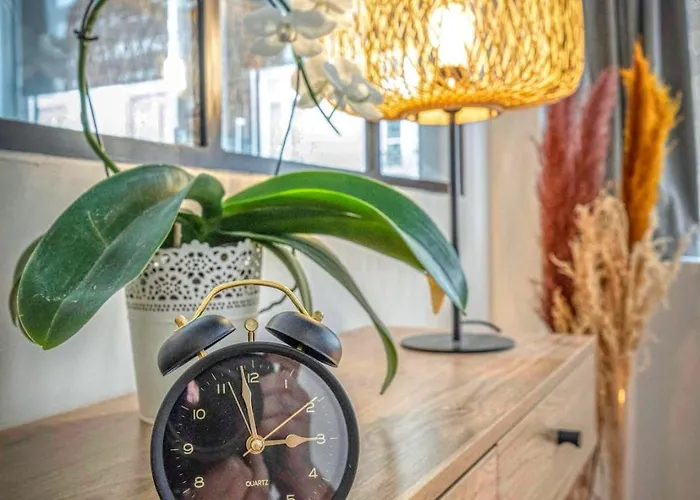 Le Vaucanson Hyper-centre Lumineux Et Chaleureux T2 ,1 Chambre, 2 Lits