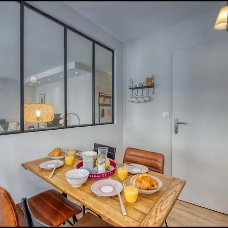 Le Vaucanson Hyper-centre Lumineux Et Chaleureux T2 ,1 Chambre, 2 Lits Apartment Grenoble